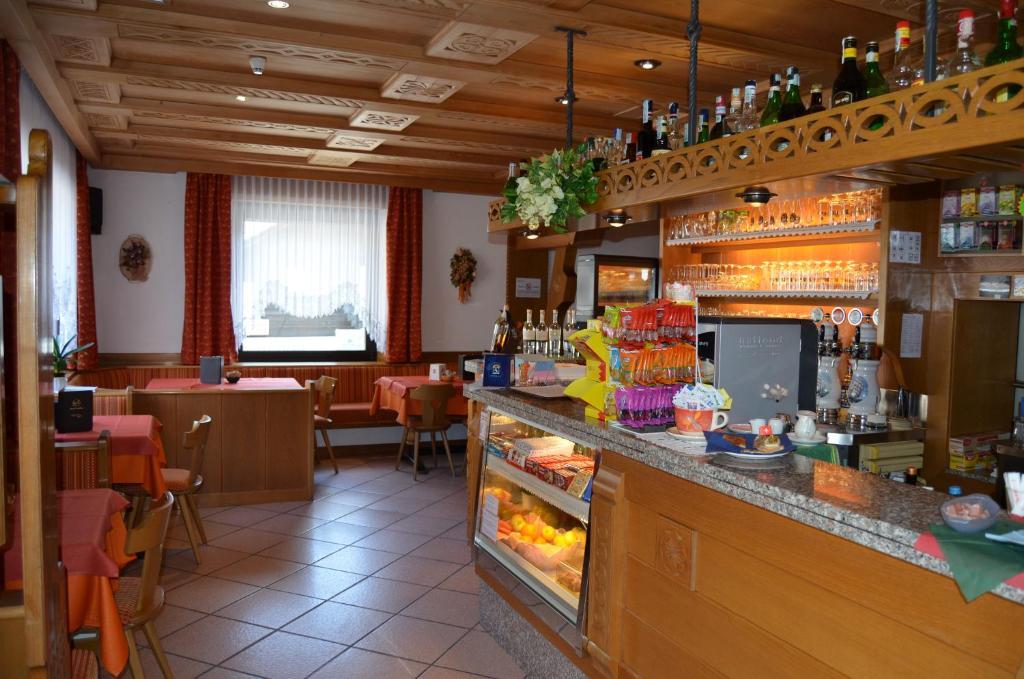 קאמפיטלו די פאסה Hotel Ladina מראה חיצוני תמונה